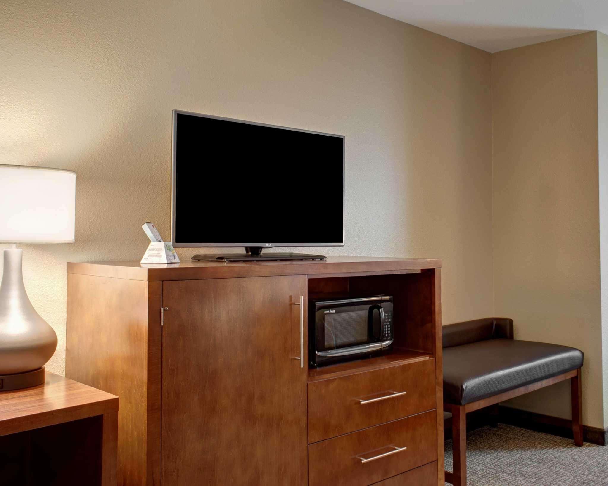 Comfort Inn & Suites Caldwell Extérieur photo